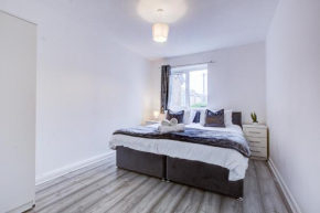 2 Bedroom Serviced Apartment Free Parking